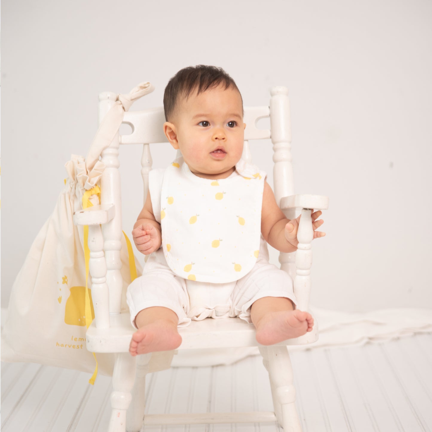 VICTORIA - Granny Ben Summer Collection TENCEL™  Muslin Bib (Limited Edition)